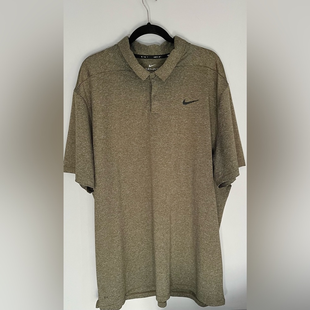 Nike Golf Dri-Fit polo. Sage green striped. Size XXL. Short sleeve very nice!